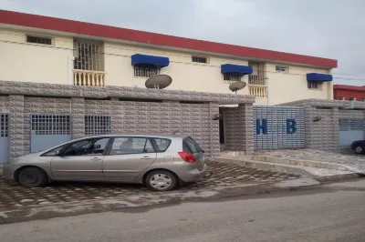 Résidence Bergemady Hôtels à proximité de : Grande Mosquée d'Anyama