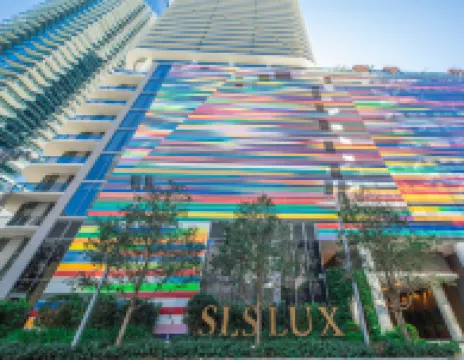SLS Lux Brickell