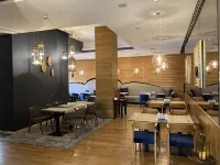 Graffit Gallery Design Hotel - breakfast