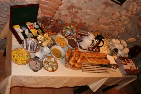 Logis Hôtel - les Pasteliers