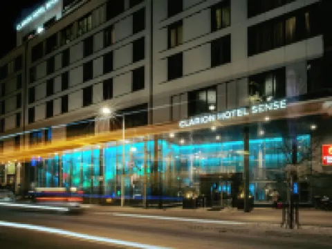 كلاريون هوتل سينس فنادق في لوليا