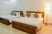 Pearl White Palace Hotels in Walagedara