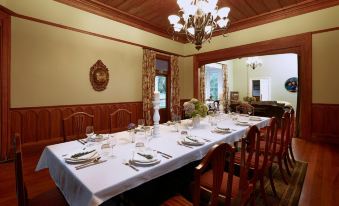 Kaituna Valley Homestead