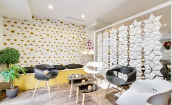 Hotel des Arts