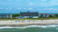 Crystal Coast Oceanfront Hotel - Parkplatz