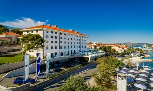 Hotel Brown Beach House & Spa