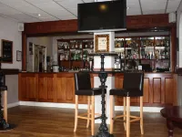 Oliver Cromwell Hotel Hotels in March