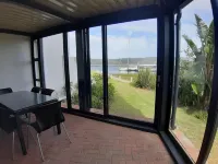 拉古納格羅夫假日公寓