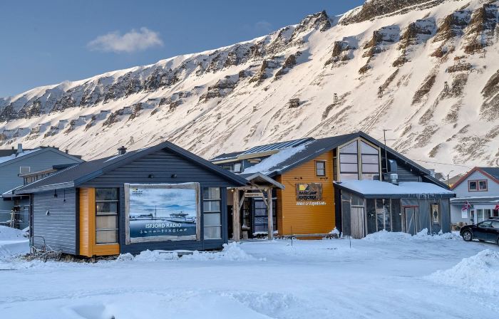 Basecamp Hotel