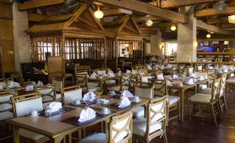 Matabungkay Beach Hotel