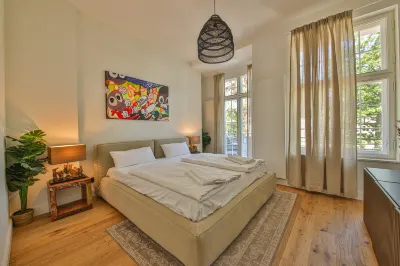 펄1이 제공하는 에어로노트 스위트 Loggia alexandra 주변 호텔