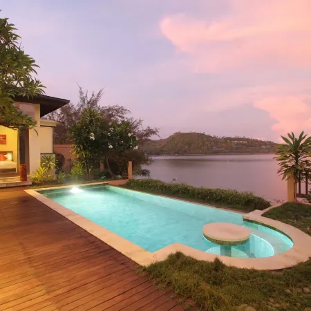 Lombok Sunset Bay Resort