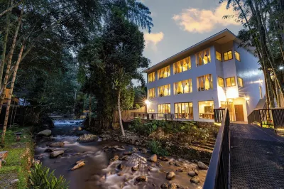 Inthada at Mae Kampong Hotel dekat Mae Lai