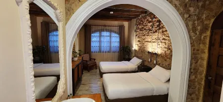 Quinta Seis Tres Отели рядом с достопримечательностью «Biblioteca Pública Virgilio Barco»