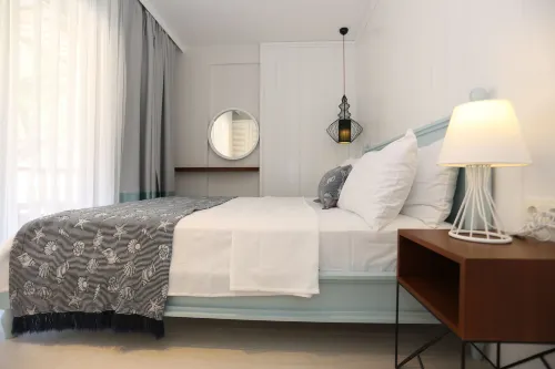 Alp Suites Pinehill - 4-Star