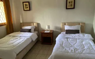 Villa Andrians Carita 카리타 호텔