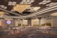 Mirage Hotel & Conference Center Hotels in Alexandria