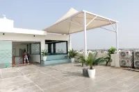 The Crown Leela Hotels in Pratapgarh