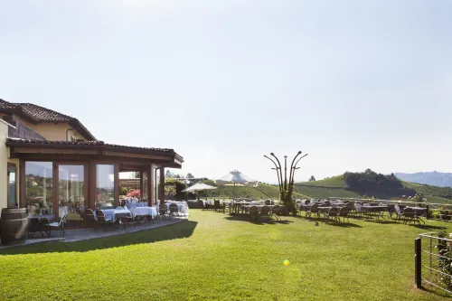 Casa Nicolini Hotels in Neive