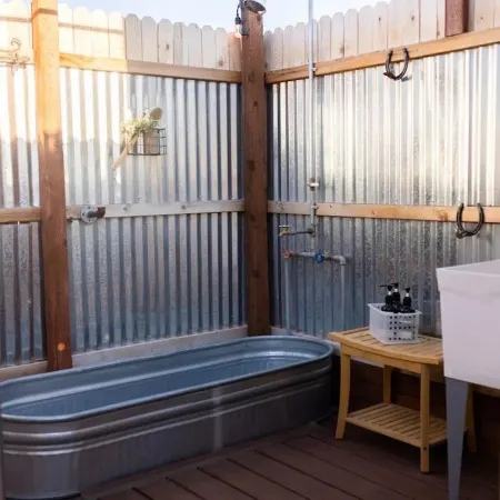Glamp Tent b w Zion & Bryce Outdoor Shower & Wifi