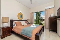 水濱天堂泳池 - 燒烤 - 陽台用餐 貝維尤住宿飯店