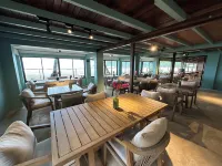 Mt. Plaisir Estate Hotel - Bares