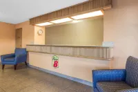 Super 8 by Wyndham LaGrande Hotels in La Grande