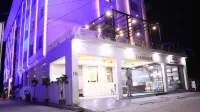 Hotel Lakhdatar