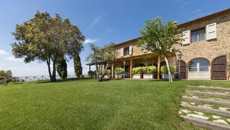 Agriturismo Podere l'Aione Отели в г. Скансано