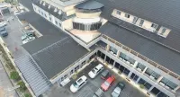 Ceedapeg Hotels - parking