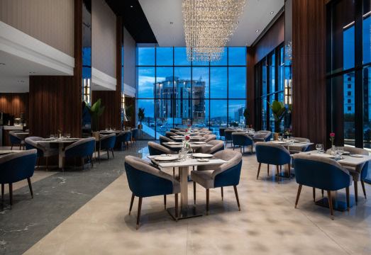 4. 워릭 알 타이프..