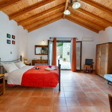 Dive into Summer - Kirki's Cozy Pool Gem on Paxoi