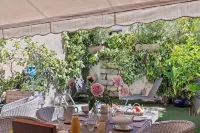 L'Orangerie Chambres d'Hotes de Charme