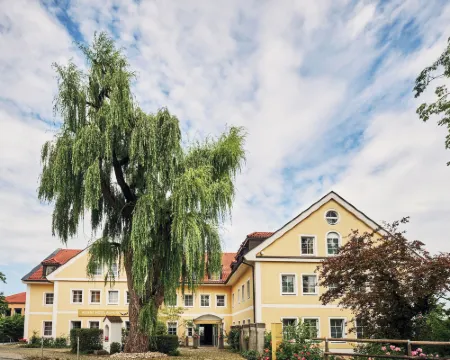 Akzent Hotel Aufkirchen Hotels in Aufkirchen