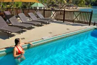 Marigot Beach Club & Dive Resort - Pools