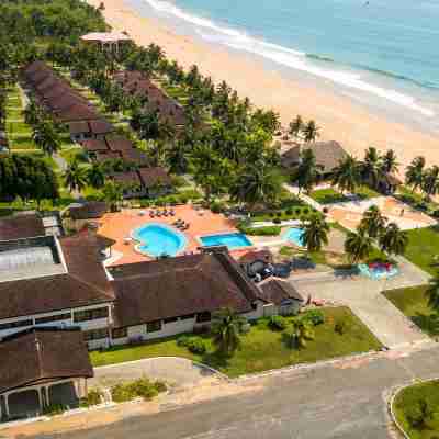 Busua Beach Resort Hotel Exterior