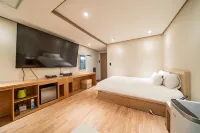 Centro Motel Hotels in Uiwang-si
