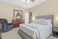 Minnesota Timber Ridge: Cottage Grove and Woodbury Suburbs of Saint Paul