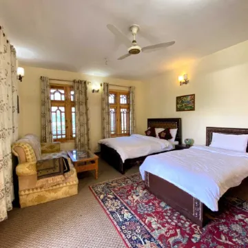 Blossom Guest House Gilgit