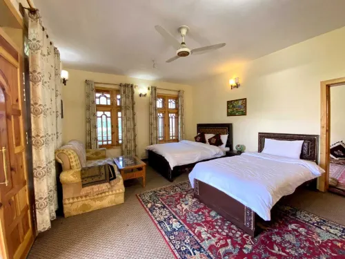 Blossom Guest House Gilgit