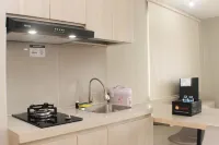 Cozy Studio at LRT City Jatibening Apartment Hotels in Pondok Gede