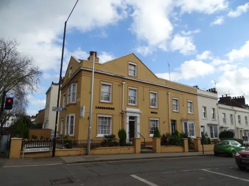 The Lansdowne Hotel a Leamington Spa
