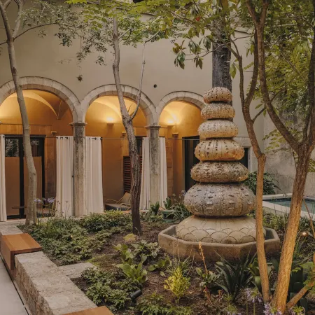 Hotel Palau Fugit