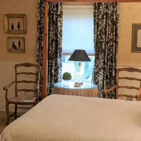 Catherine Ward House Inn Отели рядом с достопримечательностью «Форсайт Парк»