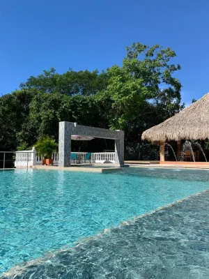 Hotel Monte Bello Hotels in Puerto Triunfo