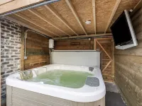 Tasteful Holiday Home in Loppem with Hot Tub