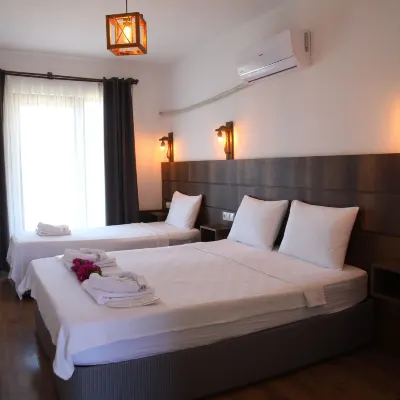 Smyrna Hotel Dalyan Hotels near Dalyan kanalı
