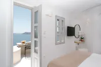 Nano Oia Canaves