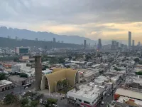 Charming 2-bedroom apartment with AC, WiFi in Monterrey, astonishing views Hotels in 