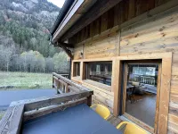 Magnifique Chalet Avec Jaccuzi et Sauna 12 Personnes